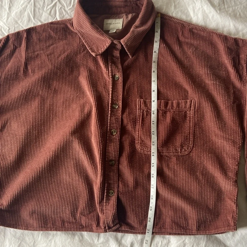 EUC AE Corduroy Cropped Button Up Shirt